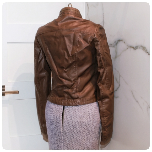 Suzy Shier size XS Faux-Leather Jacket - Picture 3 of 4
